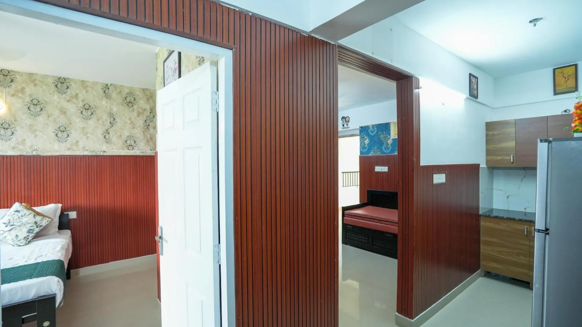 Aparthotel Mayflower Family Lounge -Cochin Airport Nedumbassery India